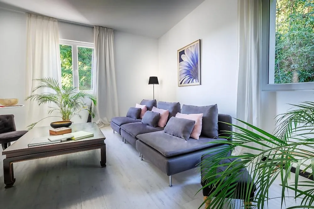 לורדה Belfry & Spa By Ligne St Barth 5*,  צרפת