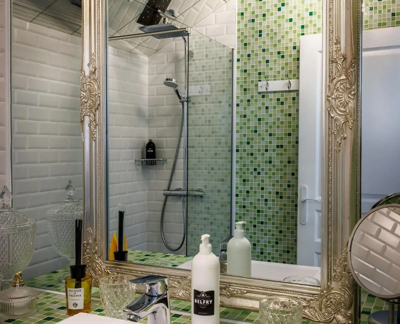 לורדה Belfry & Spa By Ligne St Barth צרפת